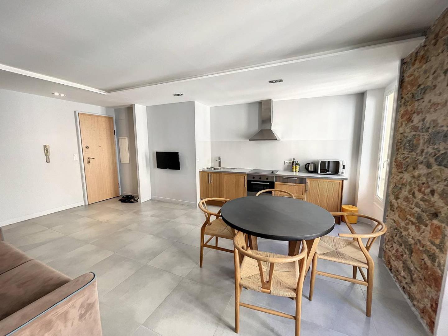 Bat2 - Cannes, Carre D'or, Beau 2 Pieces Apartment *